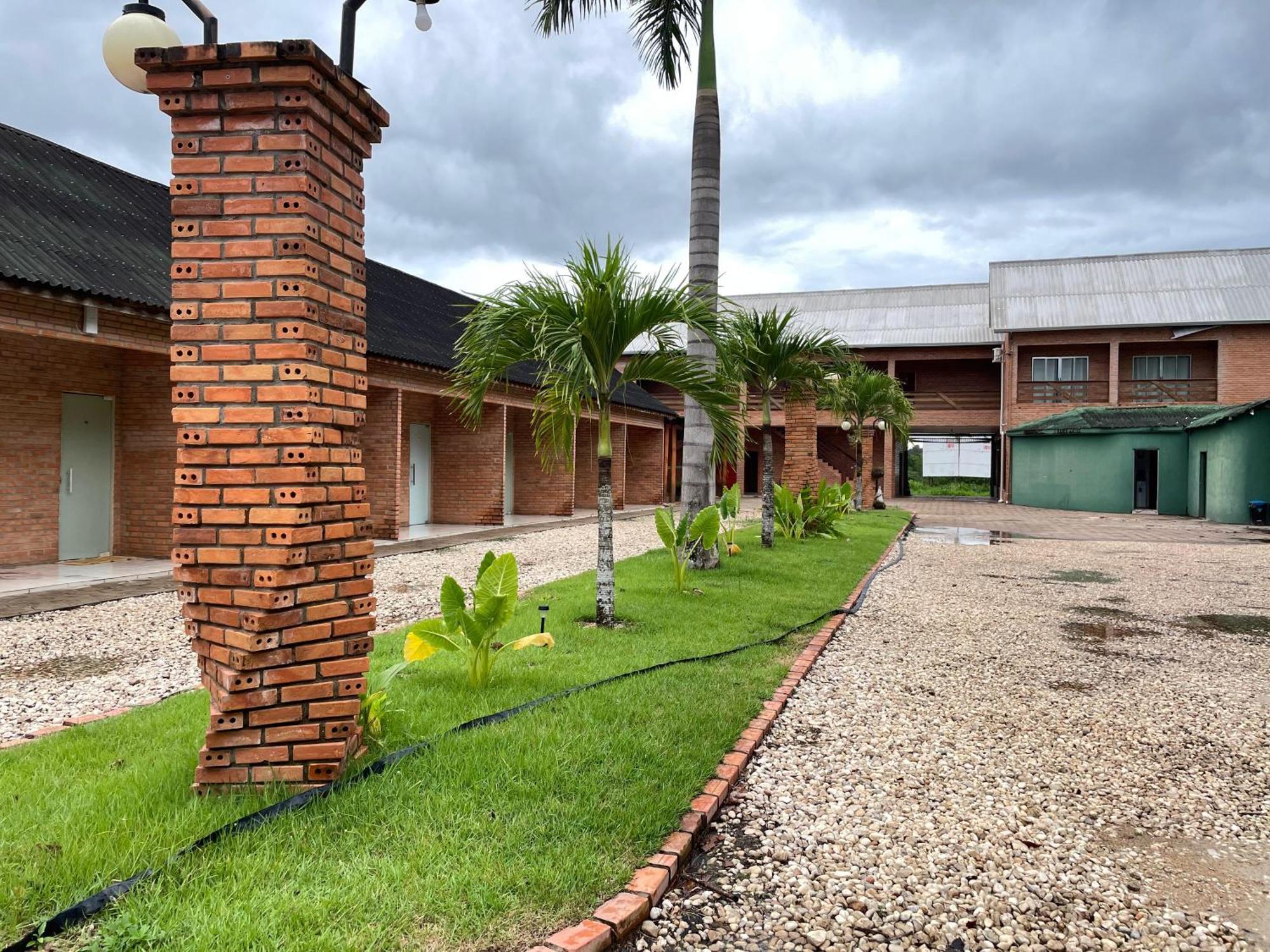Villa Green Hotel Tome-Acu Buitenkant foto